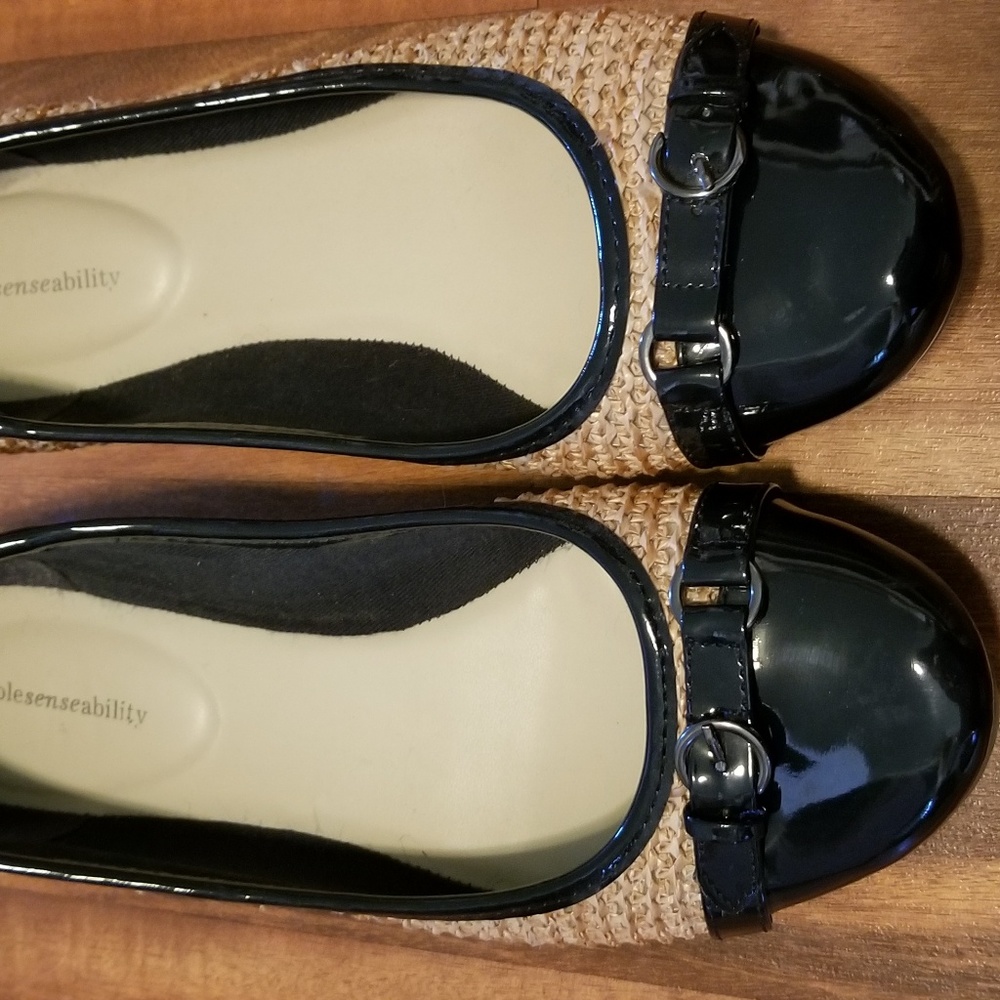 Sole Sensation Blue and wood burch shoes